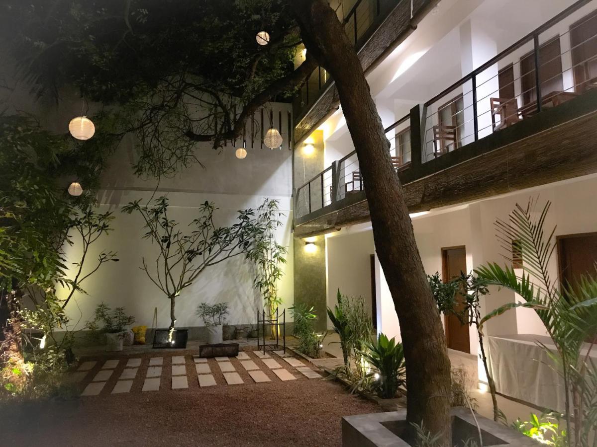 Sayura House Hotel Colombo Exterior photo