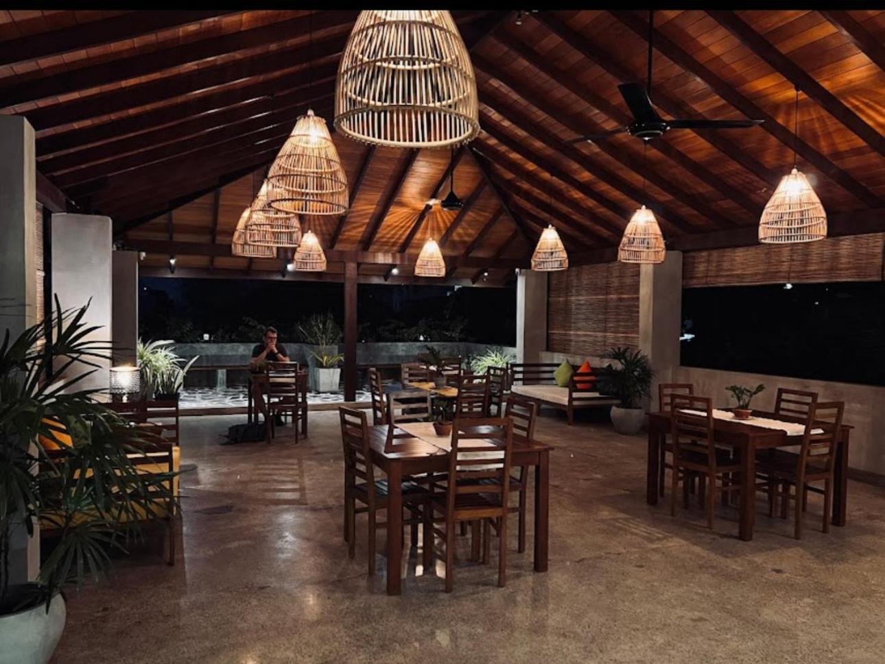 Sayura House Hotel Colombo Exterior photo