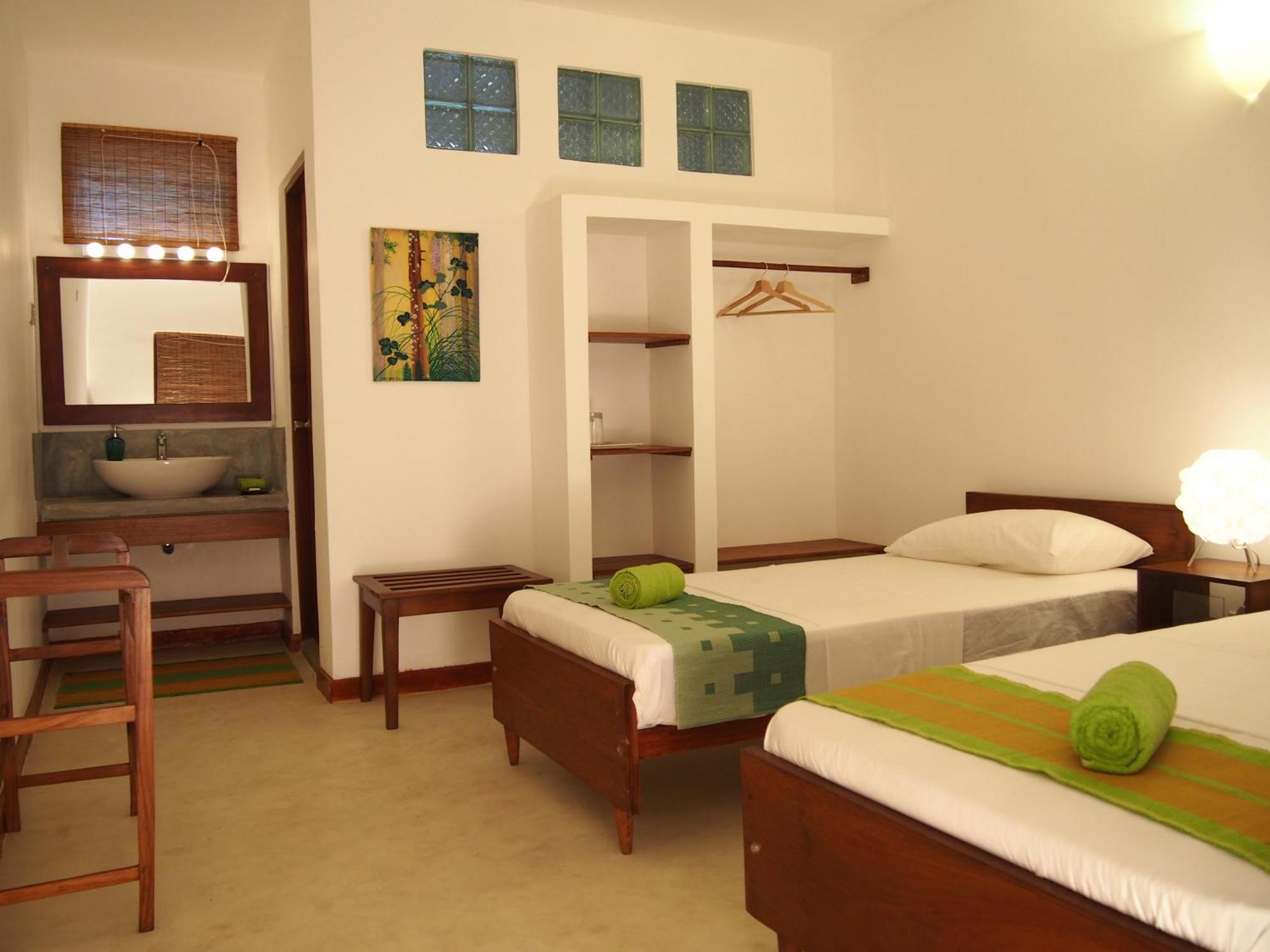Sayura House Hotel Colombo Exterior photo