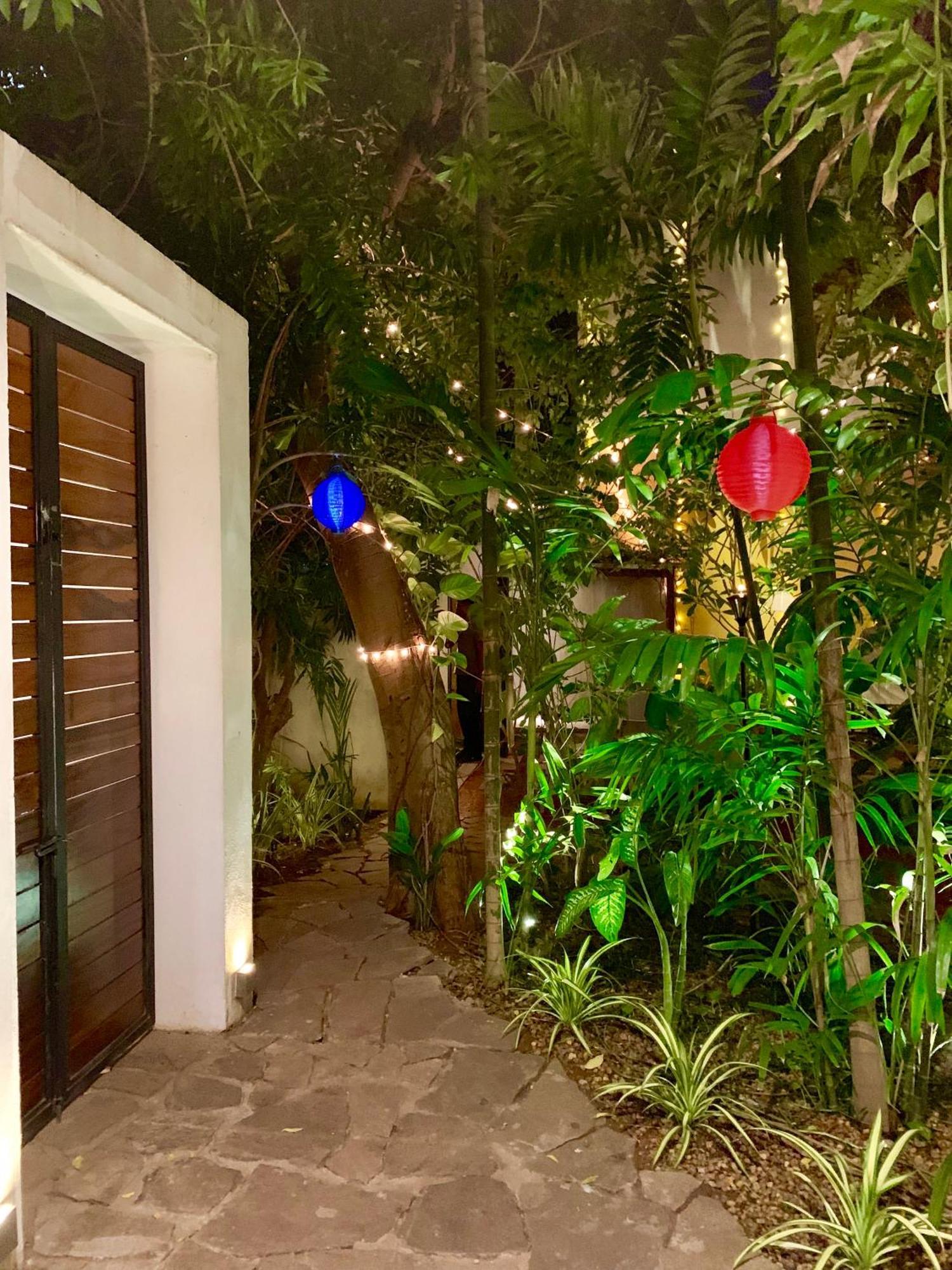 Sayura House Hotel Colombo Exterior photo