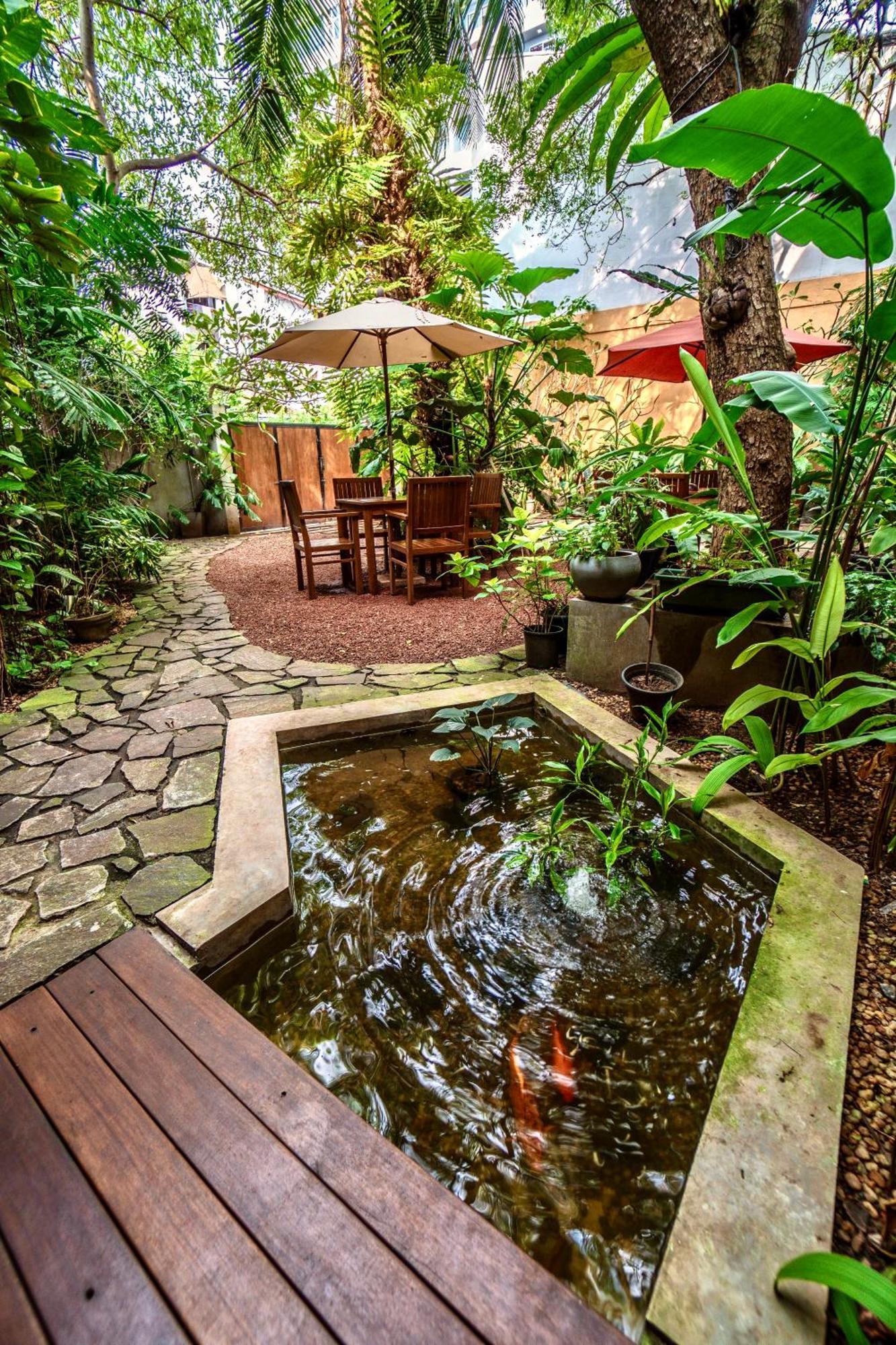 Sayura House Hotel Colombo Exterior photo